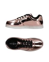 WIZE & OPE Sneakers & Tennis shoes basse donna