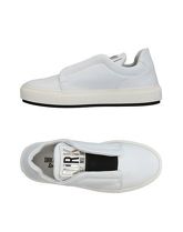 DIRK BIKKEMBERGS SPORT COUTURE Sneakers & Tennis shoes basse donna