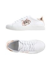 LOLA CRUZ Sneakers & Tennis shoes basse donna