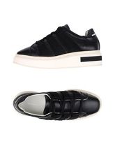 MANUEL BARCELÓ Sneakers & Tennis shoes basse donna