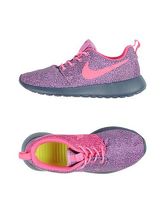 NIKE Sneakers & Tennis shoes basse donna