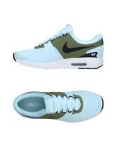 NIKE Sneakers & Tennis shoes basse donna