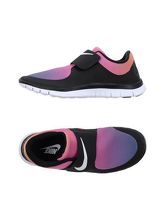 NIKE Sneakers & Tennis shoes basse donna