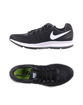 NIKE Sneakers & Tennis shoes basse donna