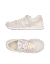 NEW BALANCE Sneakers & Tennis shoes basse donna