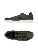 NIKE Sneakers & Tennis shoes basse uomo