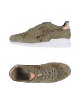 DIADORA HERITAGE Sneakers & Tennis shoes basse uomo