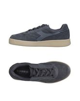 DIADORA Sneakers & Tennis shoes basse uomo