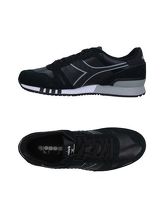 DIADORA Sneakers & Tennis shoes basse uomo