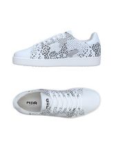 MOA MASTER OF ARTS Sneakers & Tennis shoes basse uomo