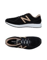 NEW BALANCE Sneakers & Tennis shoes basse uomo