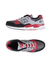 NEW BALANCE Sneakers & Tennis shoes basse uomo