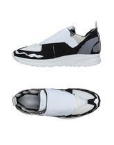 MAISON MARGIELA Sneakers & Tennis shoes basse uomo