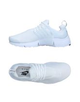 NIKE Sneakers & Tennis shoes basse uomo