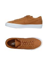 NIKE Sneakers & Tennis shoes basse uomo