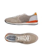 PRIMABASE Sneakers & Tennis shoes basse uomo