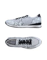 PRIMABASE Sneakers & Tennis shoes basse uomo