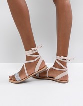 ASOS FI - Sandali bassi decorati - Beige