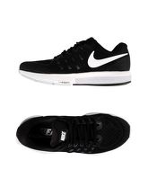 NIKE Sneakers & Tennis shoes basse donna