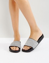 Bershka - Slider metallizzati e testurizzati - Argento