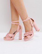 Glamorous - Sandali rosa con tacco, volant e cinturini incrociati - Rosa