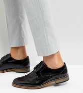 ASOS - Scarpe brogue a pianta larga in pelle lucida nera - Nero