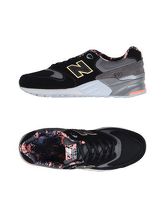 NEW BALANCE Sneakers & Tennis shoes basse donna