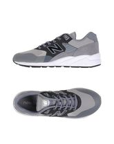 NEW BALANCE Sneakers & Tennis shoes basse uomo