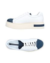 MANUEL BARCELÓ Sneakers & Tennis shoes basse donna