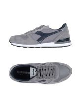 DIADORA Sneakers & Tennis shoes basse uomo