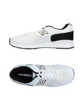 NEW BALANCE Sneakers & Tennis shoes basse uomo