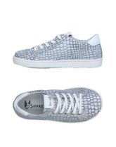 SHAKE Sneakers & Tennis shoes basse donna