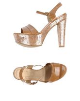 STUART WEITZMAN Sandali donna