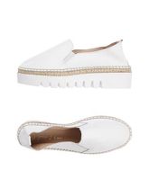 GEORGE J. LOVE Sneakers & Tennis shoes basse donna