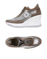 AGILE by RUCOLINE Sneakers & Tennis shoes basse donna