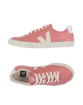 VEJA Sneakers & Tennis shoes basse donna