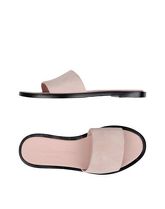WOMAN by COMMON PROJECTS Sandali donna