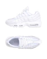 NIKE Sneakers & Tennis shoes basse donna