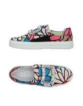 ROGER VIVIER Sneakers & Tennis shoes basse donna