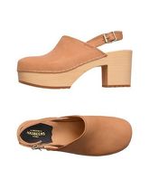 SWEDISH HASBEENS Mules & Zoccoli donna