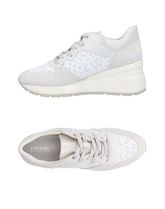 GEOX Sneakers & Tennis shoes basse donna