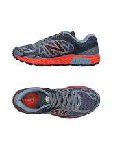 NEW BALANCE Sneakers & Tennis shoes basse donna