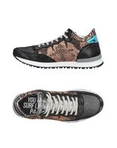 P448 Sneakers & Tennis shoes basse donna