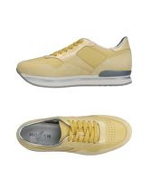 HOGAN Sneakers & Tennis shoes basse donna