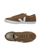 VEJA Sneakers & Tennis shoes basse donna