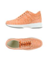 HOGAN Sneakers & Tennis shoes basse donna