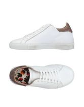 LEREWS Sneakers & Tennis shoes basse donna