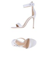 GIANVITO ROSSI Sandali donna