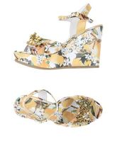 CAMUZARES Sandali donna