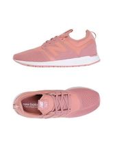 NEW BALANCE Sneakers & Tennis shoes basse donna